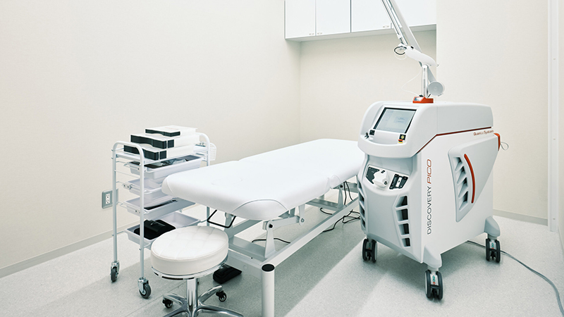 熊本の美容皮膚科が解説｜シミとは？種類・見分け方・受診の目安【AYUMI SKIN CLINIC】